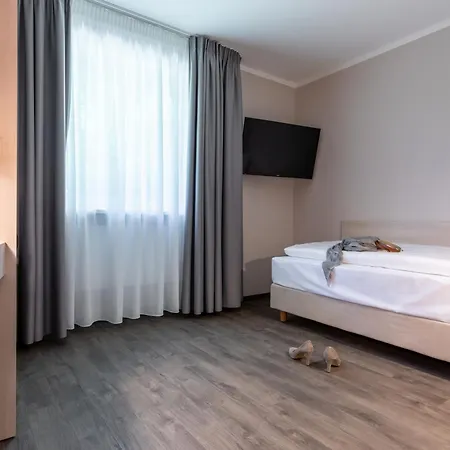 Serways Hotel 2*
